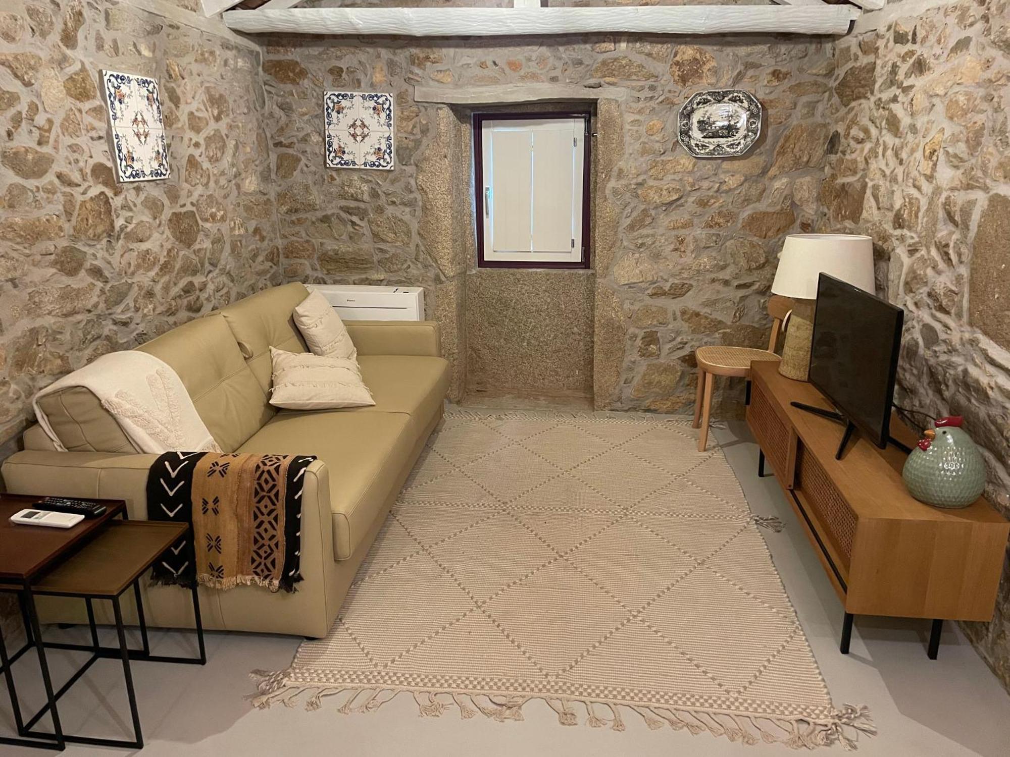 Вилла Casa Velha-Santiagofamilyhouse Север-ду-Вога Экстерьер фото